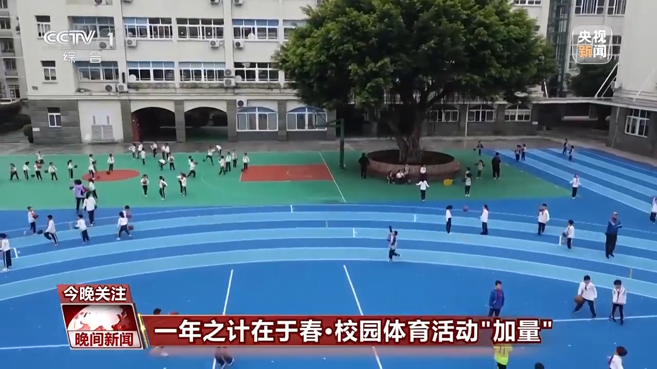 她不仅倾听
