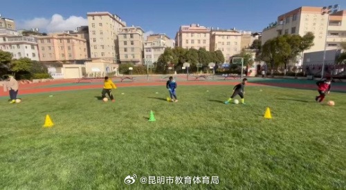 他多次提到